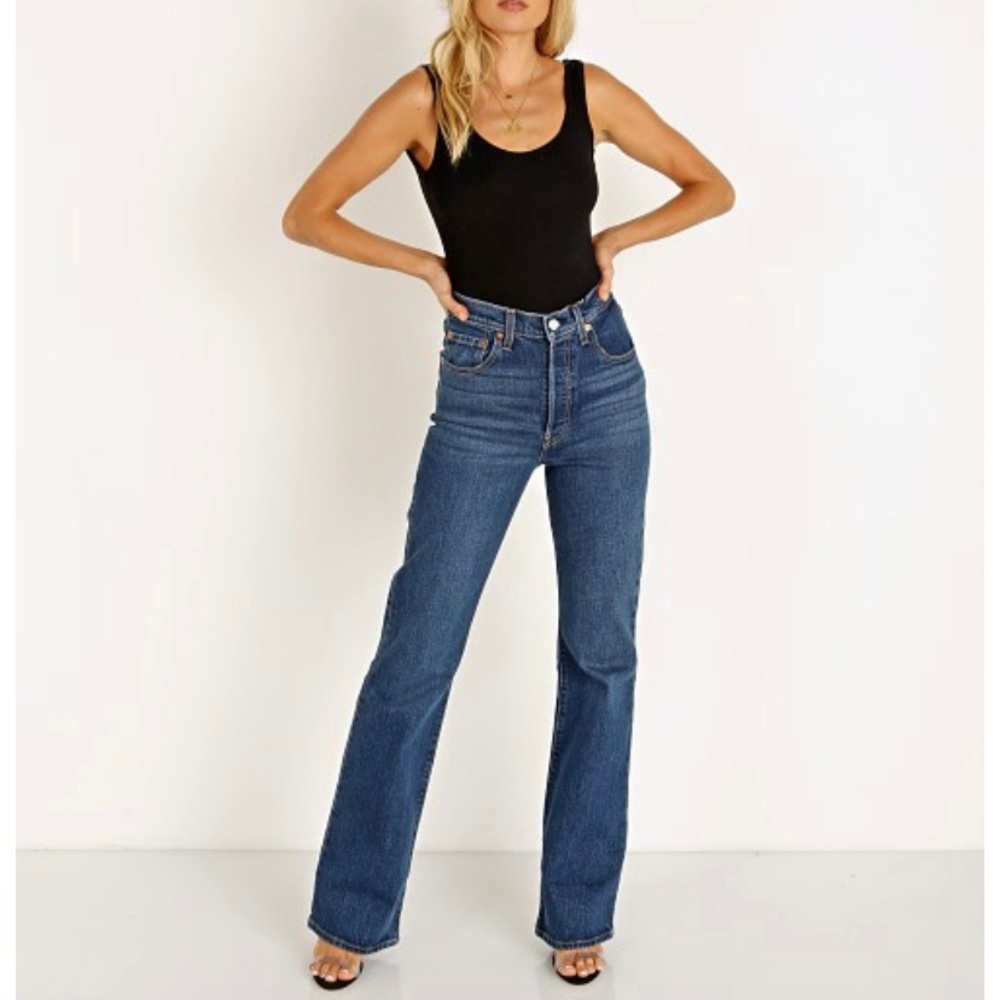Levi’s Ribcage Bell size 27x27